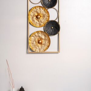 W-Edell Gold Rectangular Frame Décor - Image 2