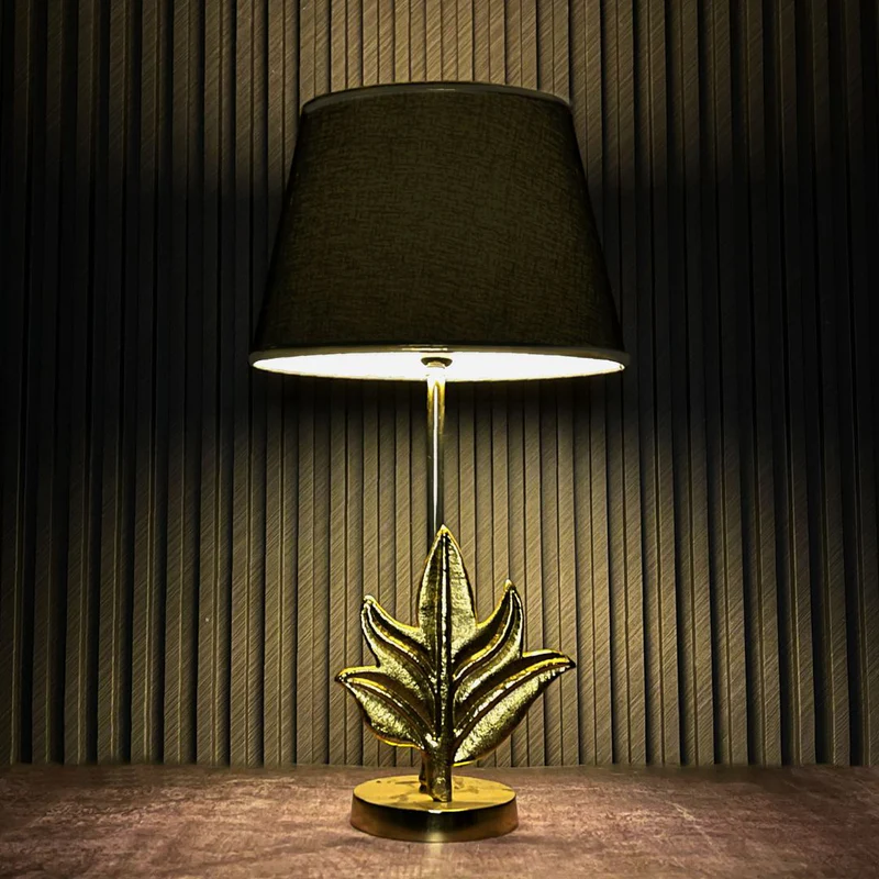 Ivy Leaf - Table Lamp - Image 5