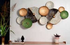 W-Amber Round Wall Decor - Image 2